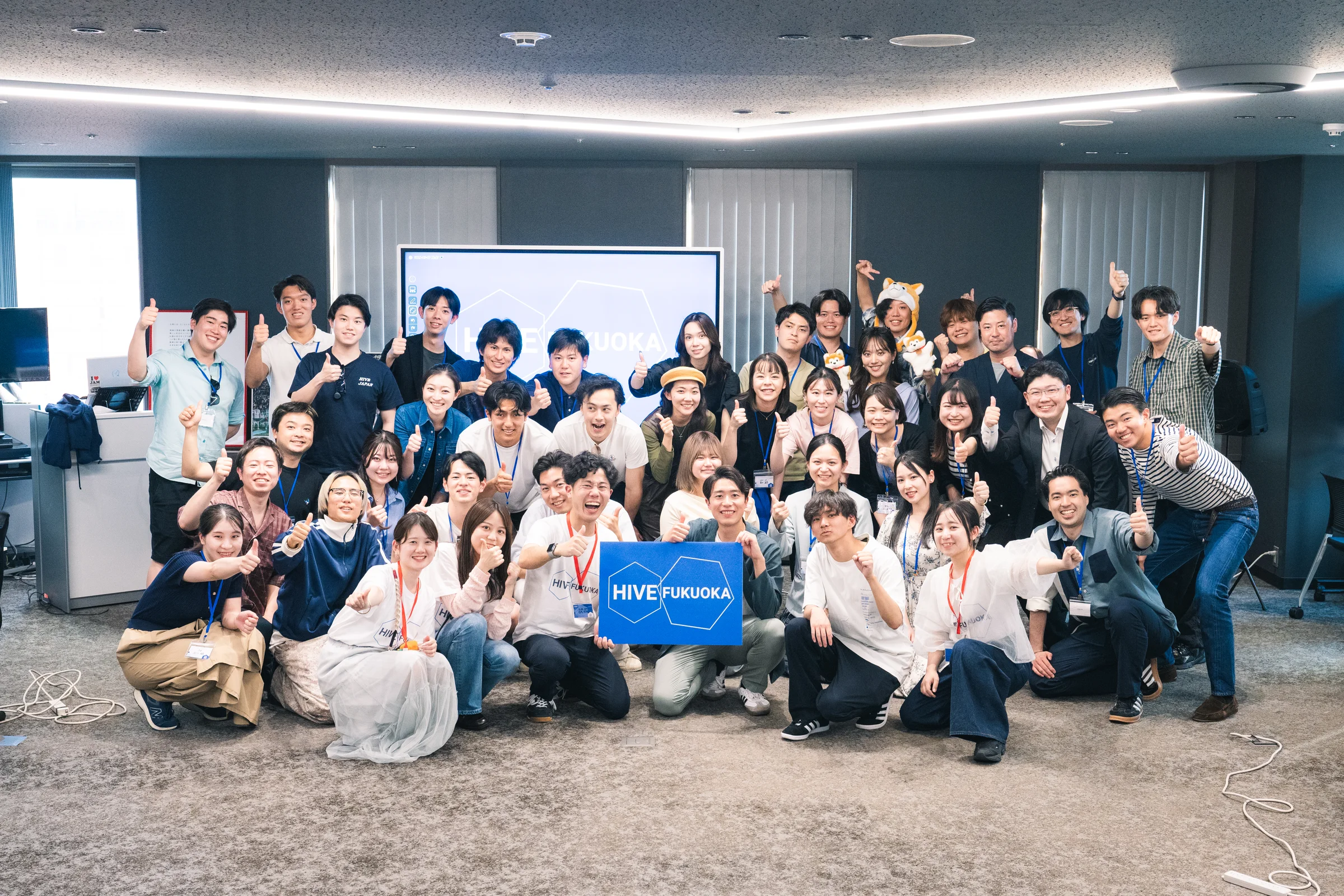 Hive Fukuokaに集まった参加者の集合写真